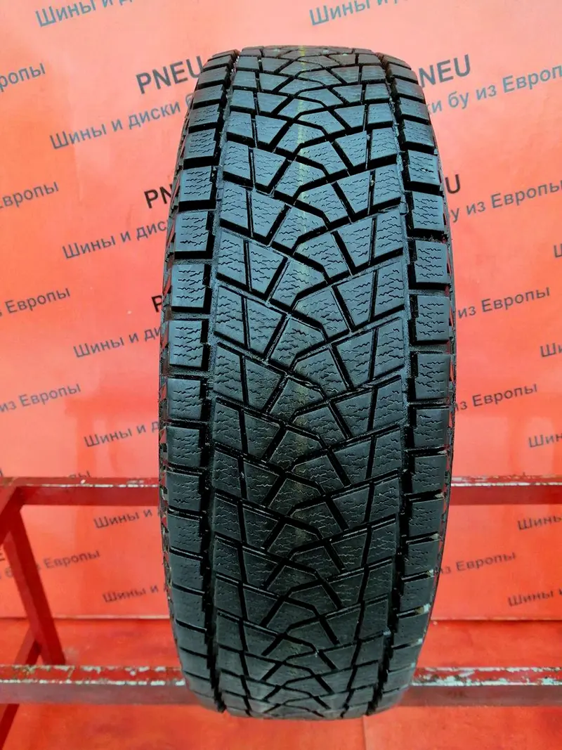 Б/у шина 215/70 R16 Bridgestone Blizzak DM-Z3