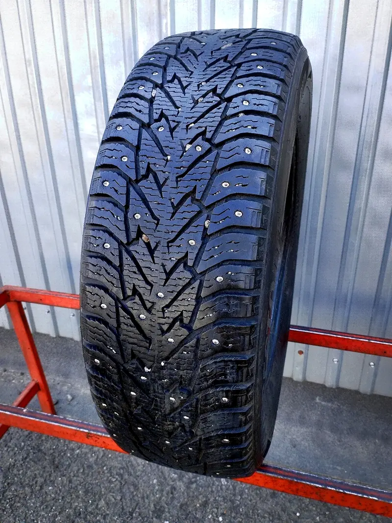 Б/у шина 215/70 R16 Bridgestone Noranza 001