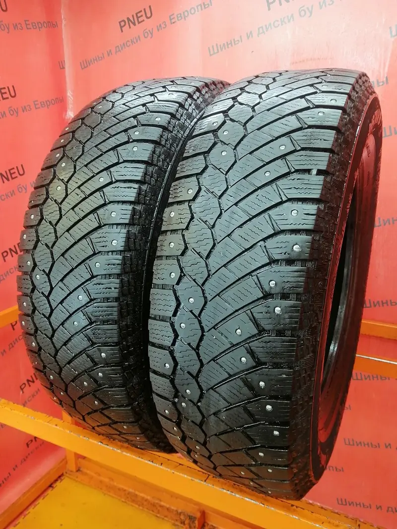 Пара б/у шин 215/70 R16 Continental ContiIceContact 4x4