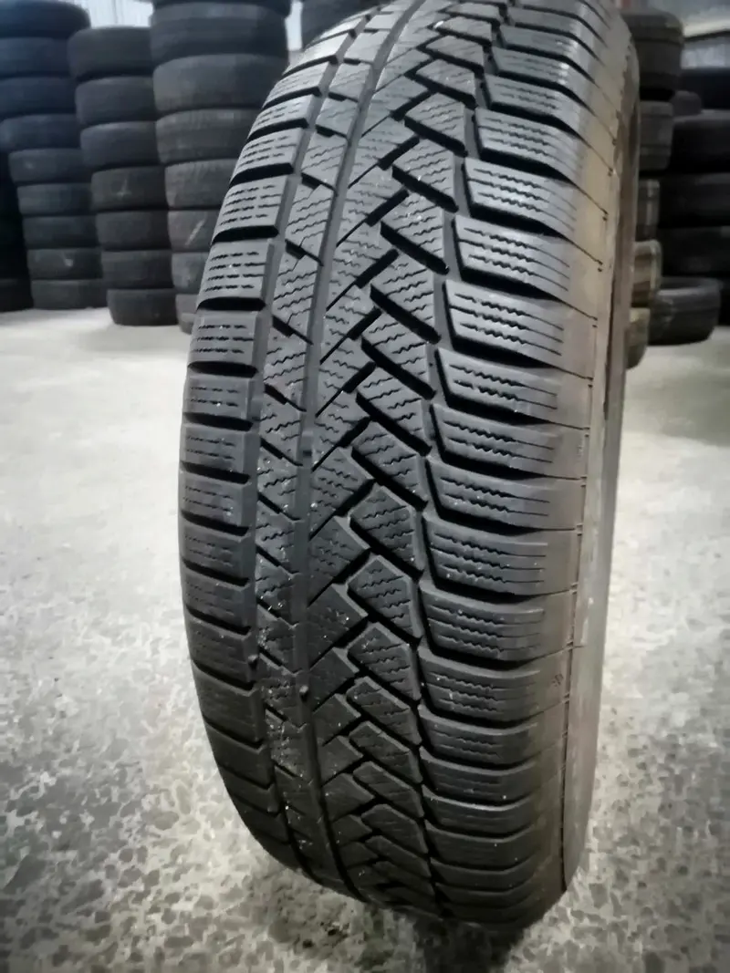 Б/у шина 215/70 R16 Continental ContiWinterContact TS 850 P SUV