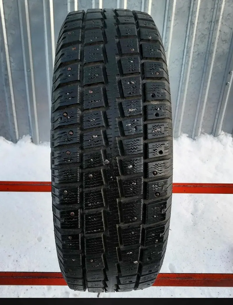 Б/у шина 215/70 R16 Cooper Discoverer M+S