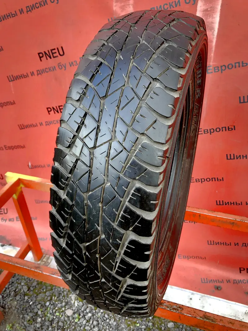 Б/у шина 215/70 R16 Dunlop Grandtrek AT2