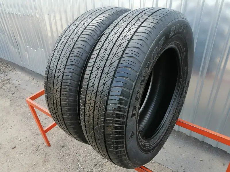 Пара б/у шин 215/70 R16 Dunlop Grandtrek ST20