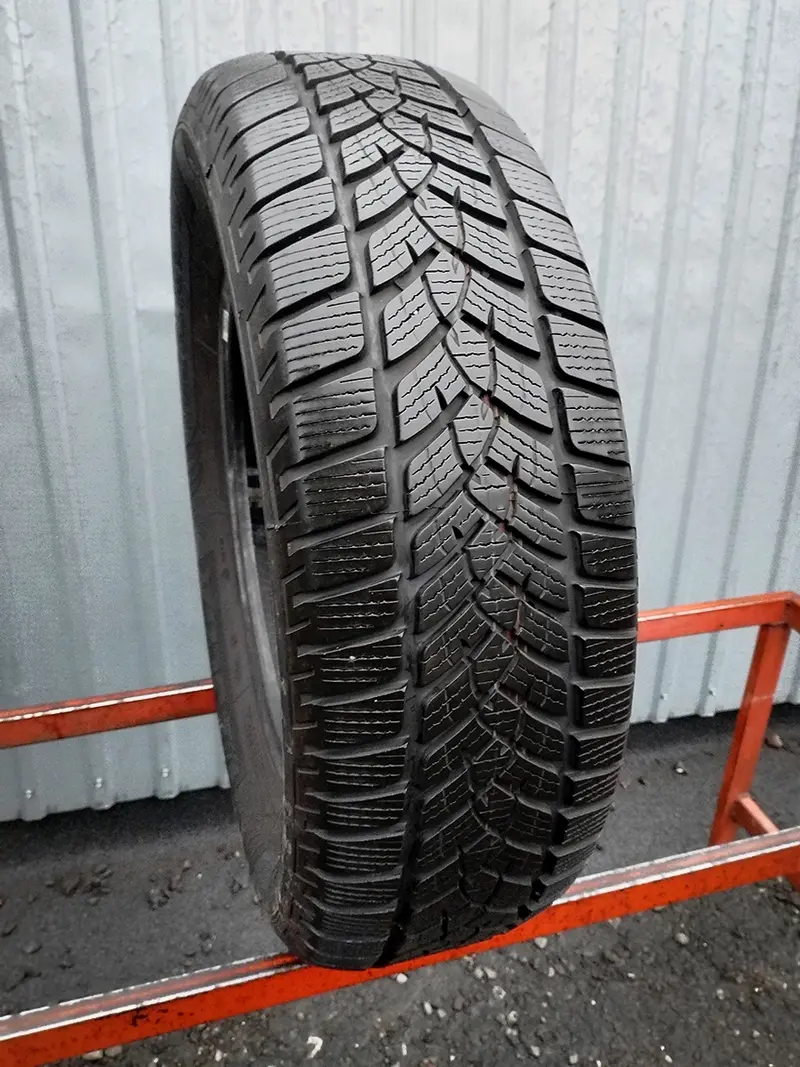 Б/у шина 215/70 R16 Fulda Kristall Control SUV