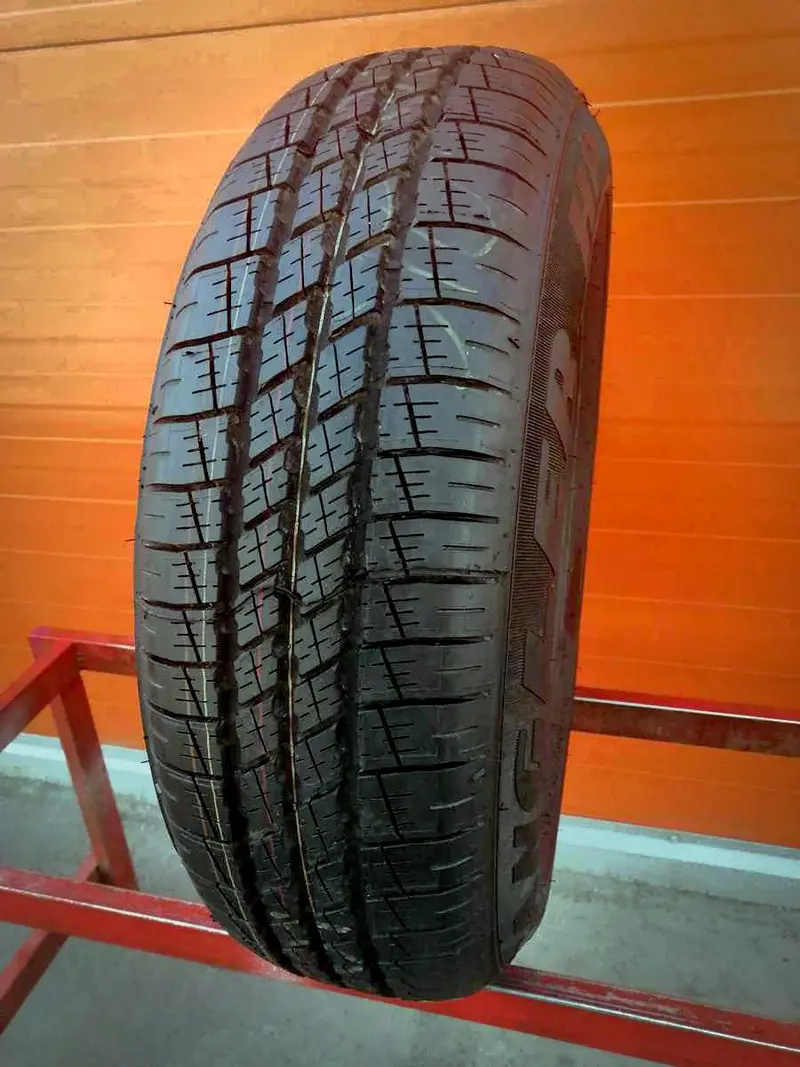Новая шина 215/70 R16 Goodyear Wrangler HP, фото 1