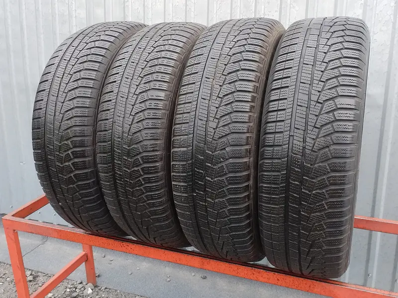 Комплект б/у шин 215/70 R16 Hankook Winter I Cept Evo2 W320 SUV