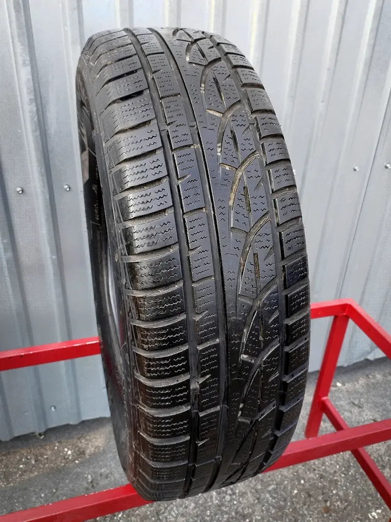 Б/у шина 215/70 R16 Hankook Winter I Cept Evo W310