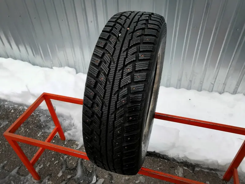 Б/у шина 215/70 R16 Kumho I ZEN RV Asymetric KC15