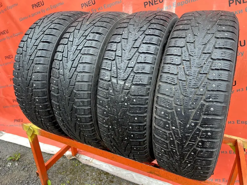 Комплект б/у шин 215/70 R16 Nokian Hakkapeliitta 7 SUV