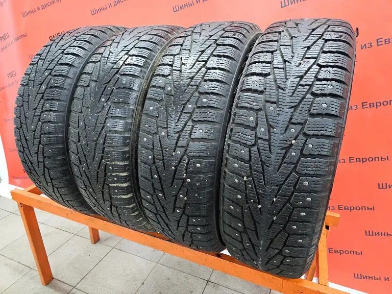 Комплект б/у шин 215/70 R16 Nokian Hakkapeliitta 7 SUV