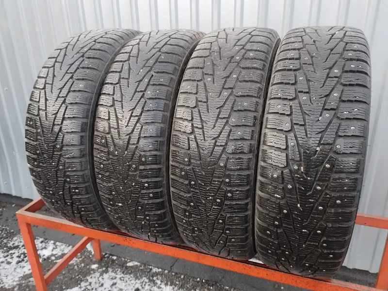 Комплект б/у шин 215/70 R16 Nokian Hakkapeliitta 7 SUV, фото 1