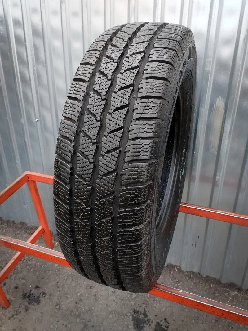 Б/у шина 215/75 R16C Continental VanContact Winter