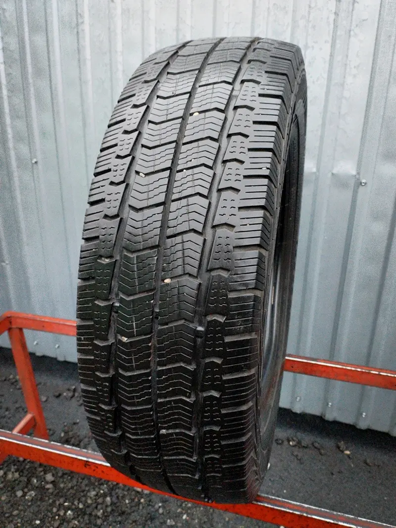 Б/у шина 215/75 R16C Matador MPS400 Variant All Weather 2
