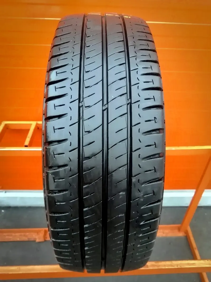 Б/у шина 215/75 R16C Michelin Agilis, фото 1