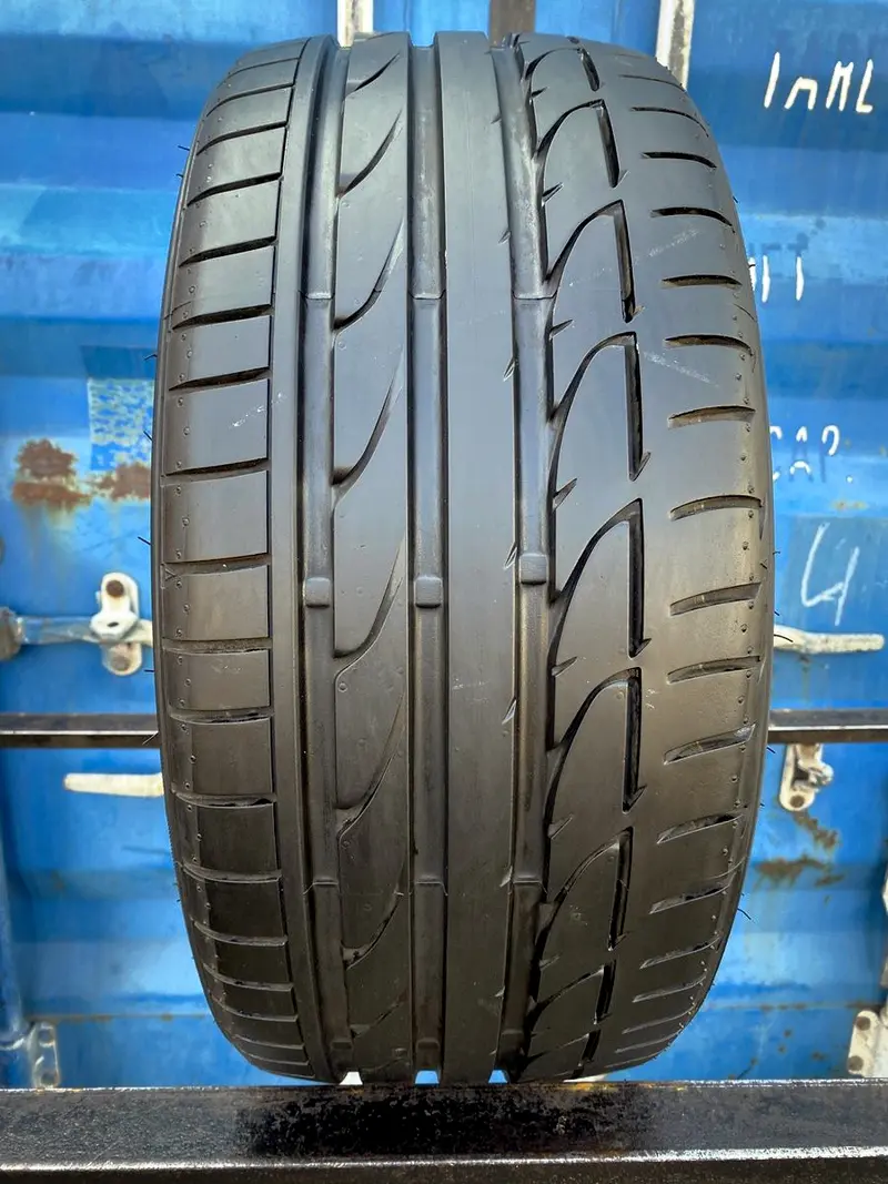 Б/у шина 225/35 R18 Bridgestone Potenza S001