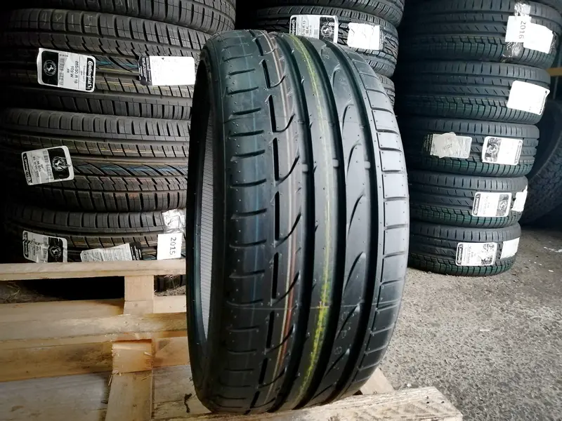 Новая шина 225/35 R18 Bridgestone Potenza S001, фото 1