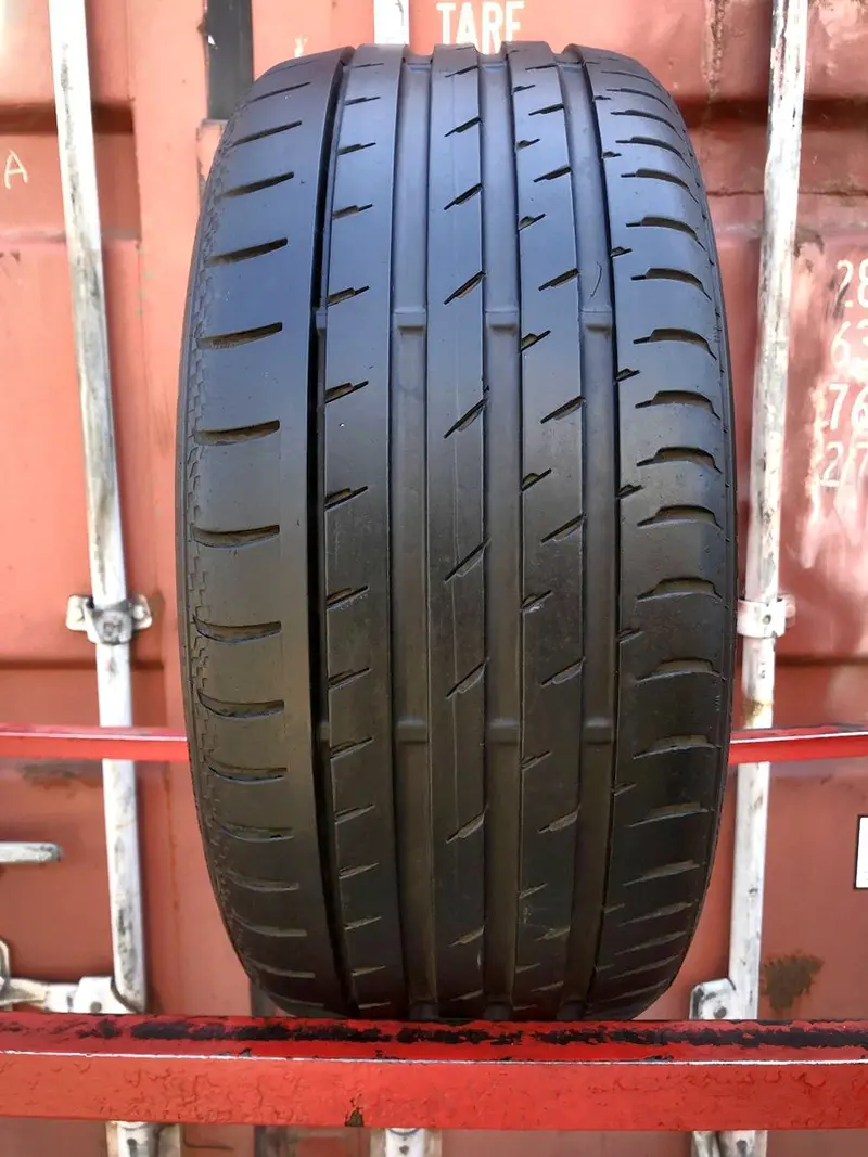 Б/у шина 225/35 R18 Continental ContiSportContact 3