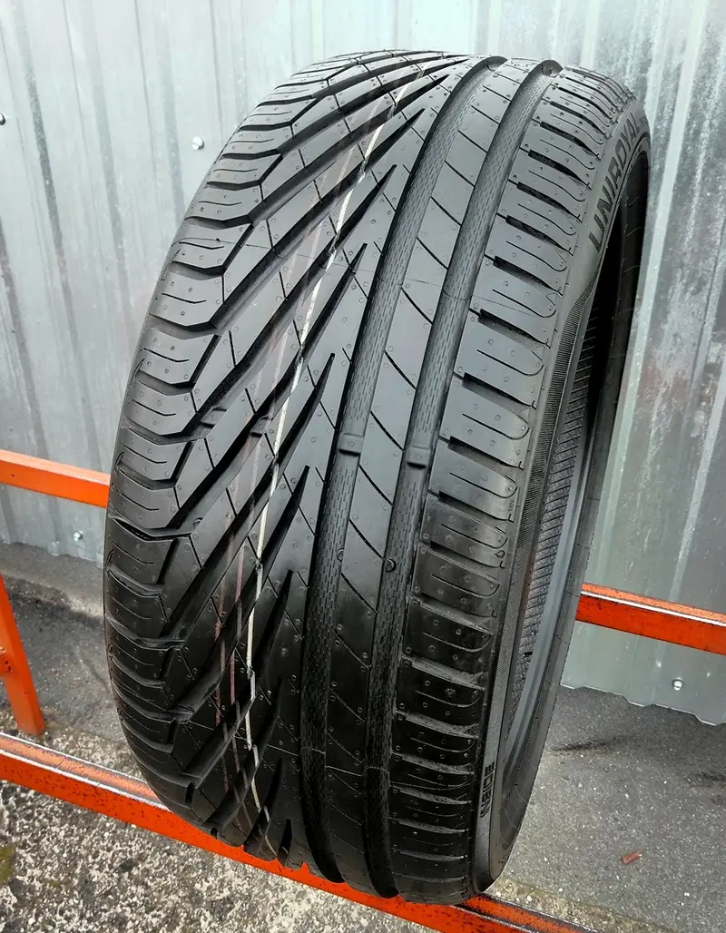 Б/у шина 225/35 R18 Uniroyal Rain Sport 3
