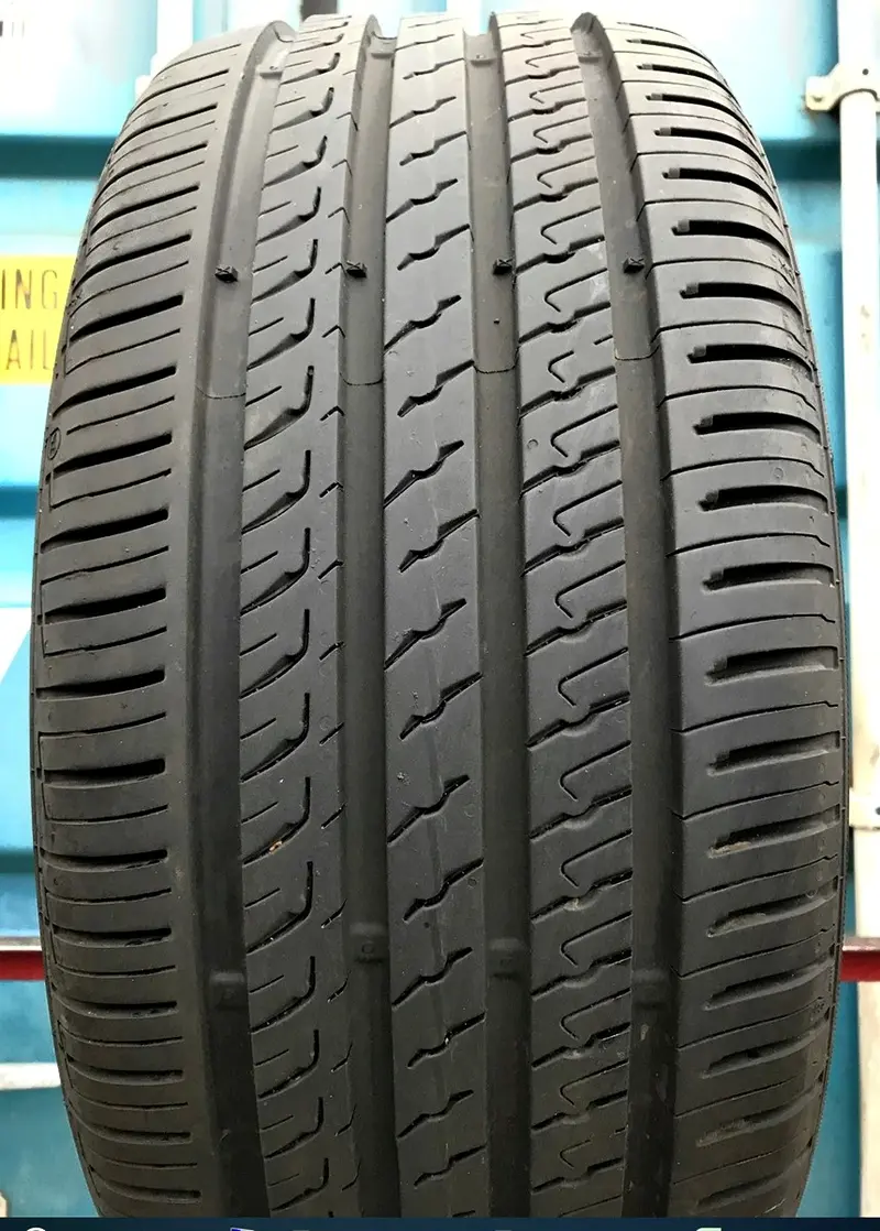 Б/у шина 225/35 R19 Barum Bravuris 5HM