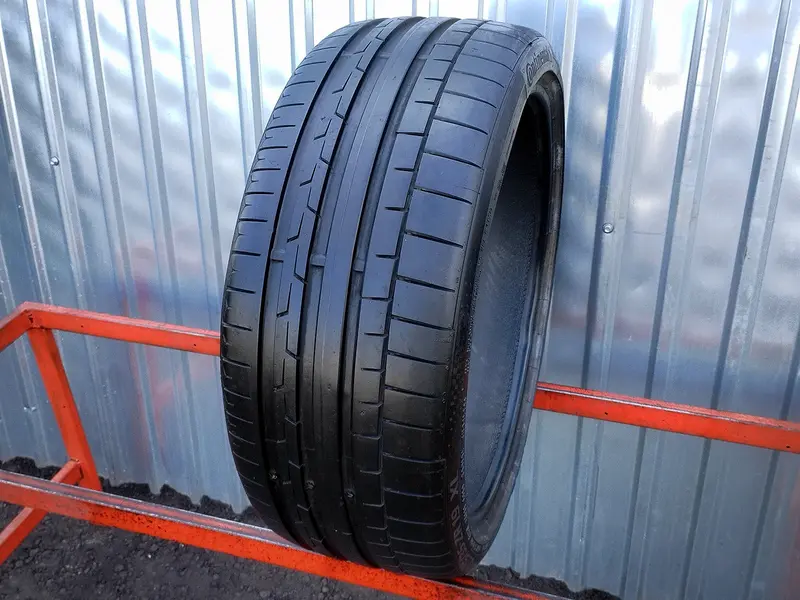 Б/у шина 225/35 R19 Continental SportContact 6