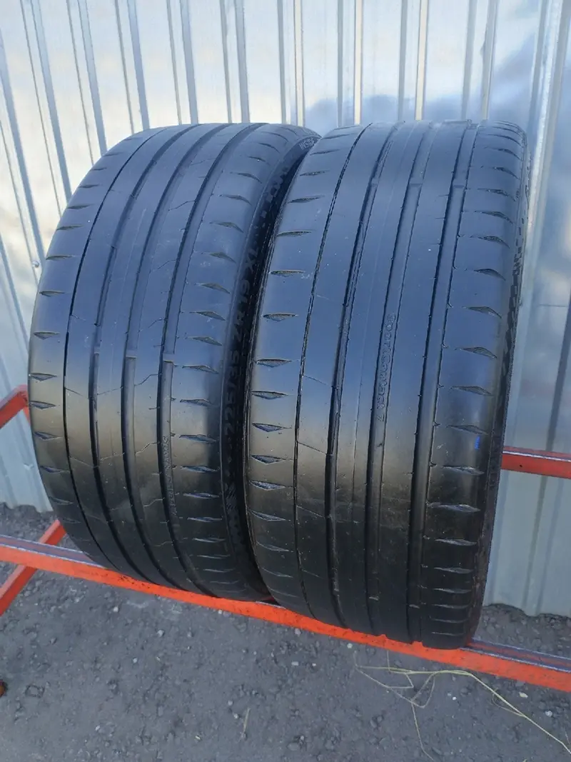 Пара б/у шин 225/35 R19 Continental SportContact 7
