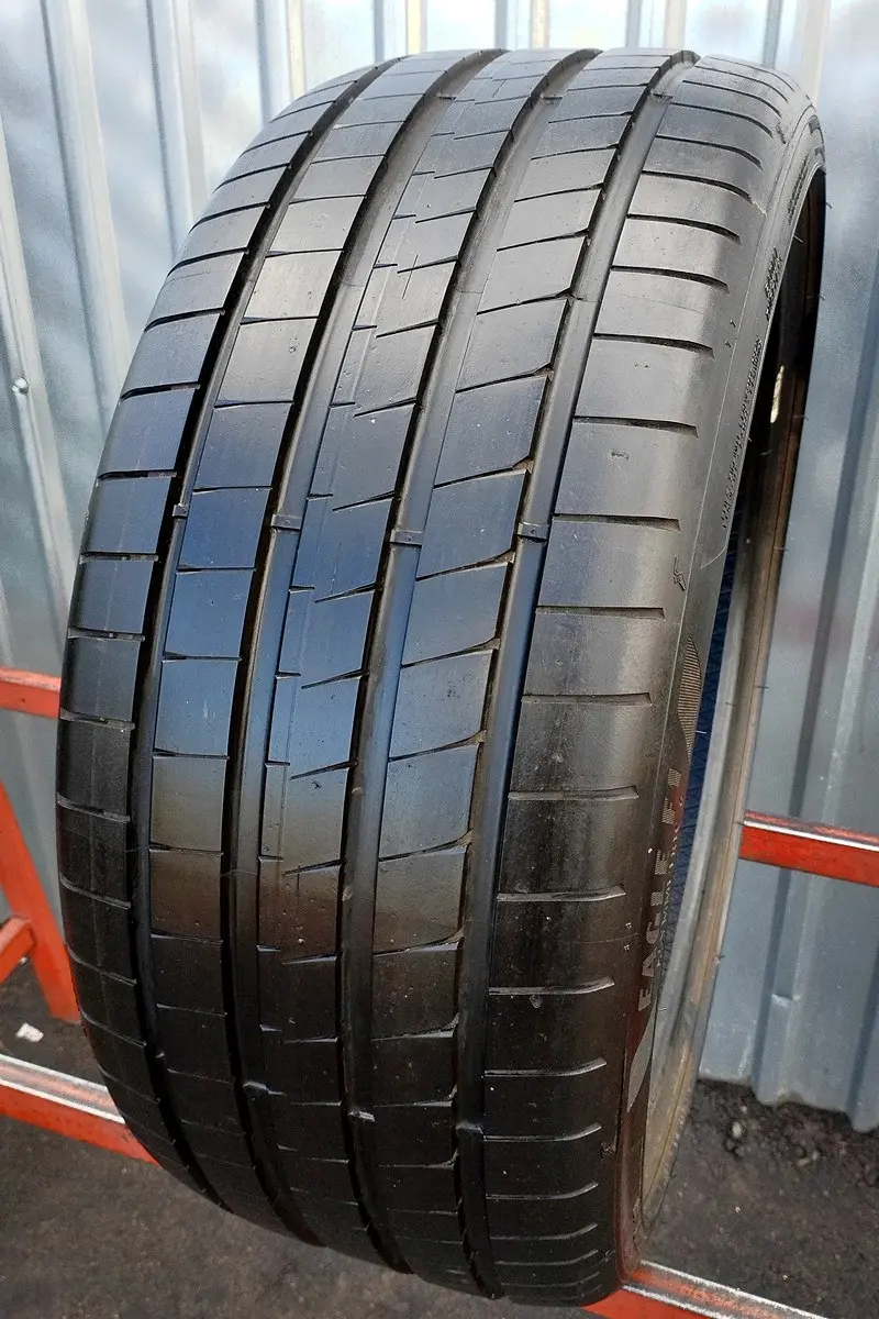 Б/у шина 225/35 R19 Goodyear Eagle F1 Asymmetric 6