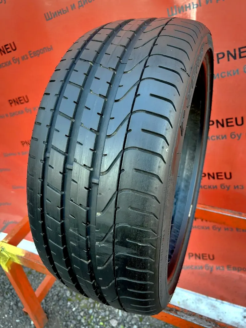 Б/у шина 225/35 R19 Pirelli P Zero