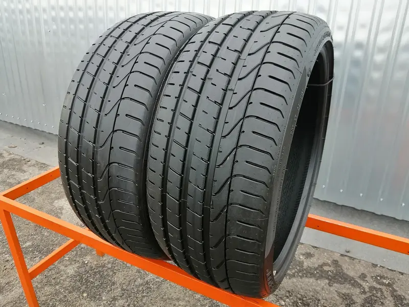 Пара б/у шин 225/35 R19 Pirelli P Zero
