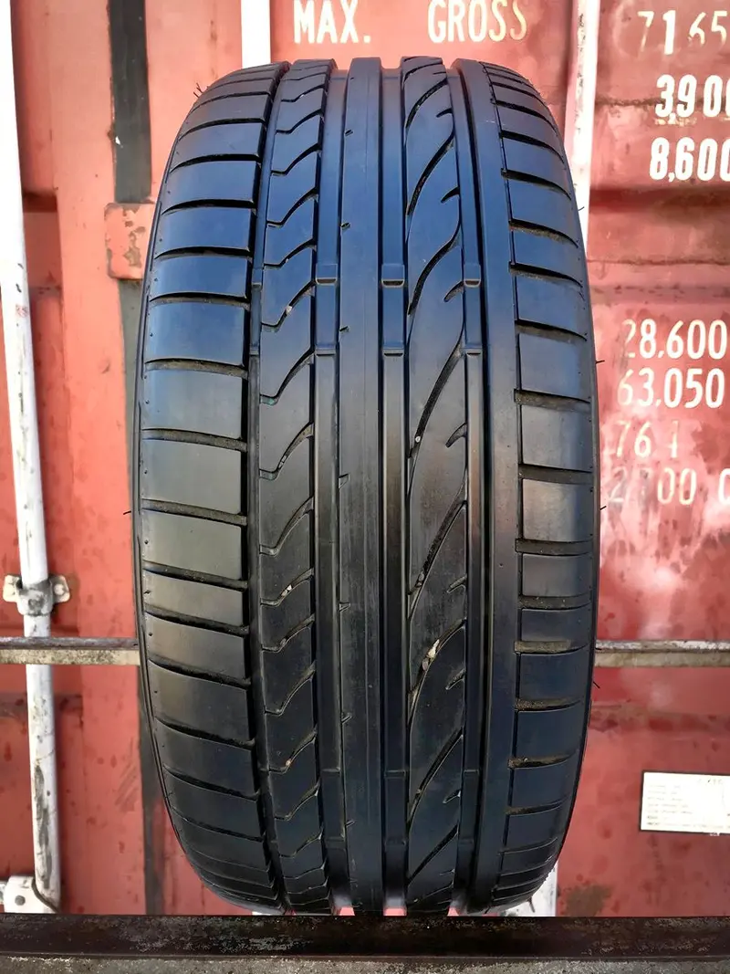 Б/у шина 225/40 R18 Bridgestone Potenza RE 050A