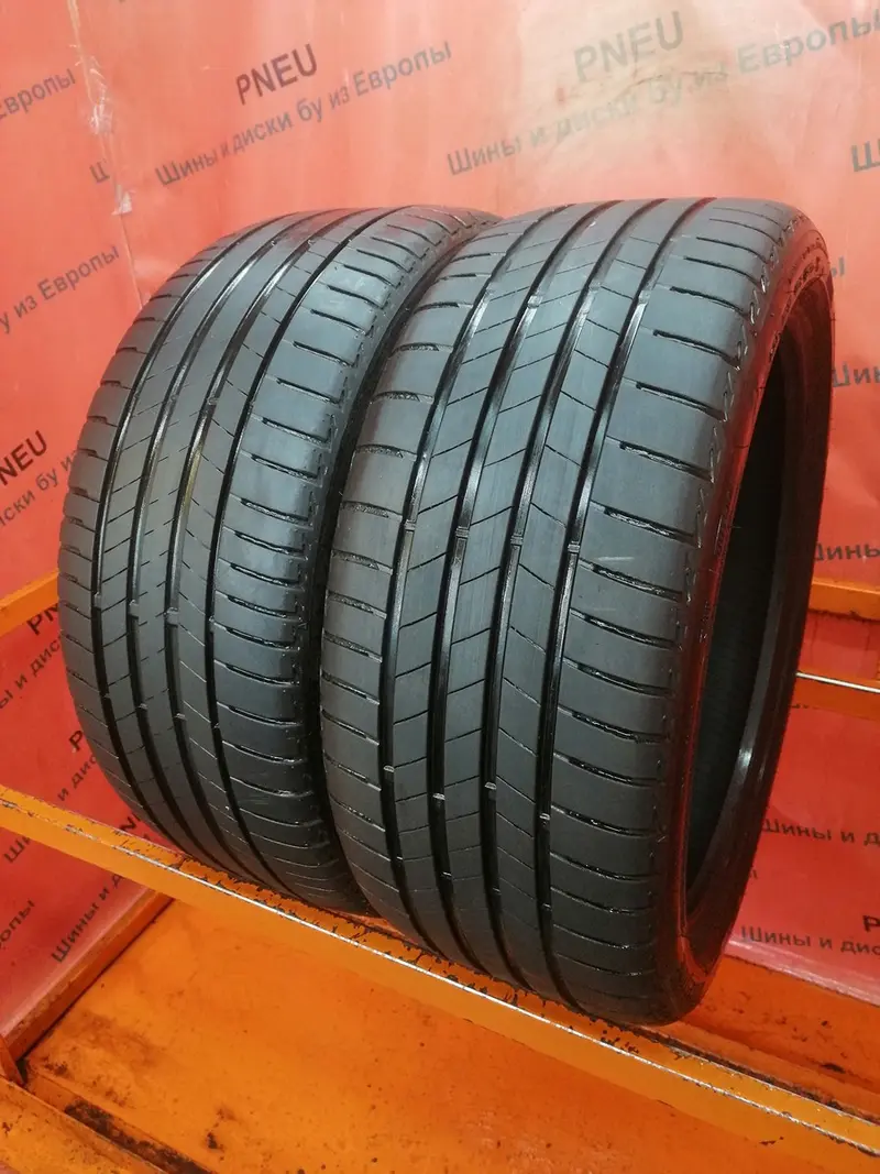 Пара б/у шин 225/40 R18 Bridgestone Turanza T005