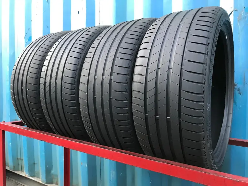 Комплект б/у шин 225/40 R18 Bridgestone Turanza T005