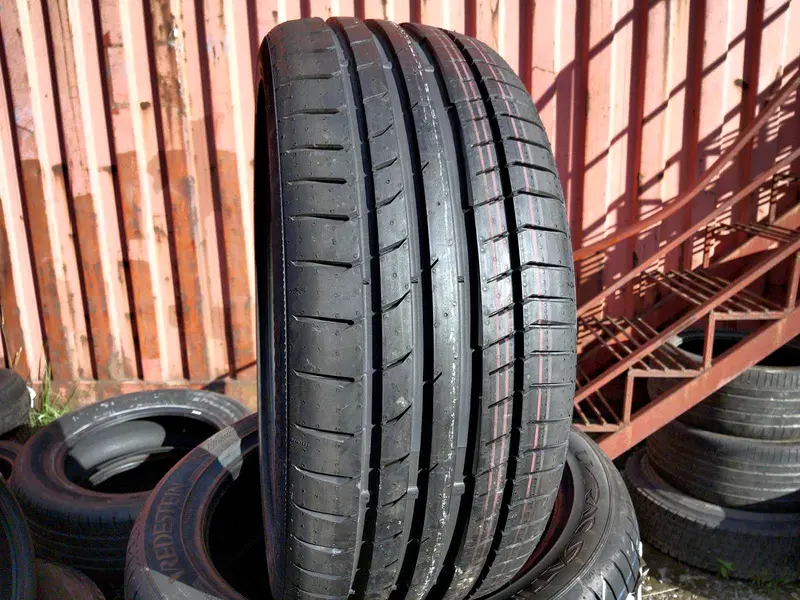 Новая шина 225/40 R18 Continental ContiSportContact 5 P, фото 1