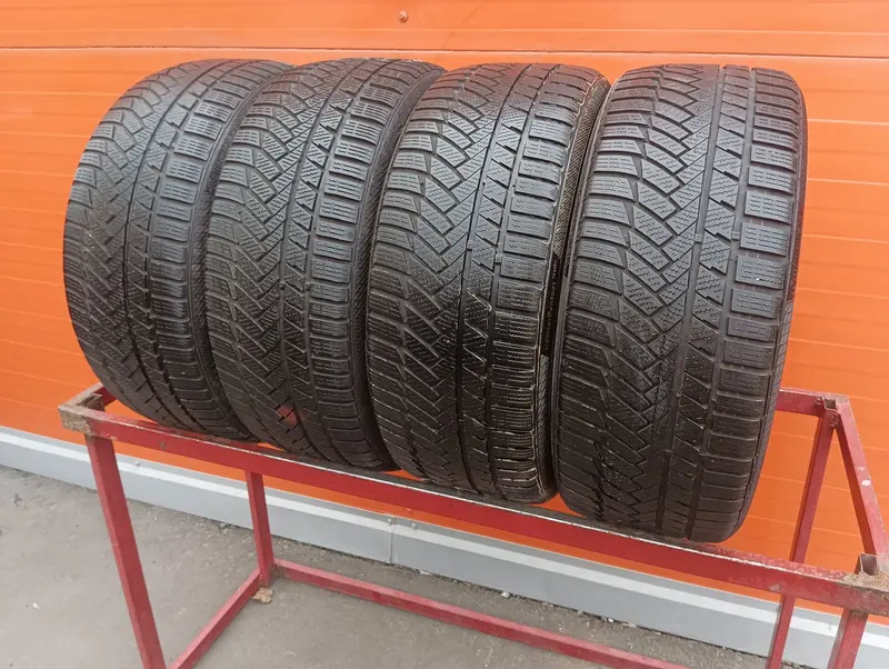 Комплект б/у шин 225/40 R18 Continental ContiWinterContact TS 850 P