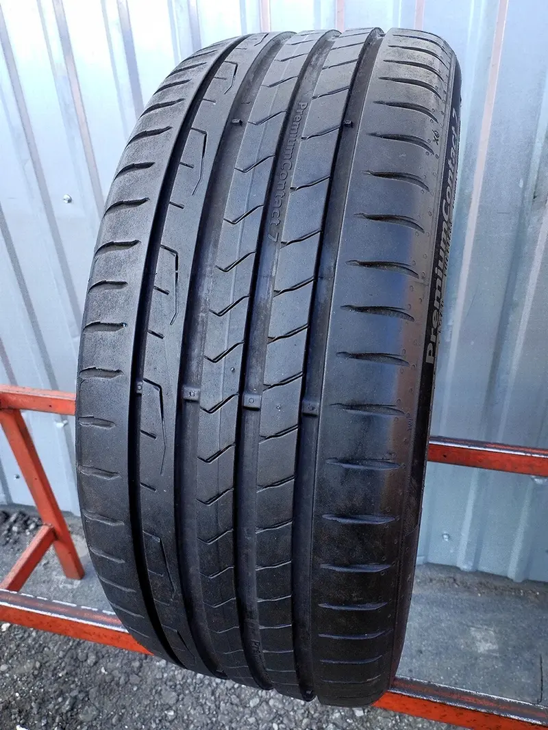 Б/у шина 225/40 R18 Continental SportContact 7