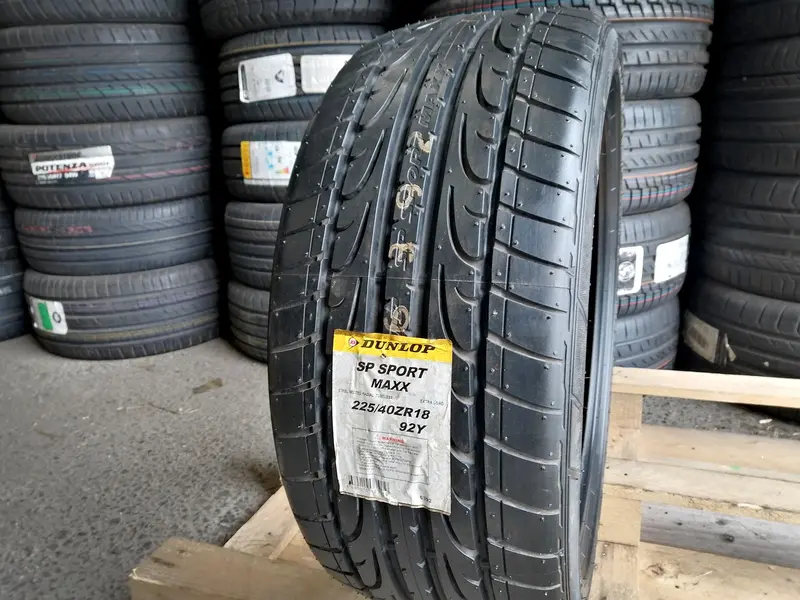 Новая шина 225/40 R18 Dunlop SP Sport Maxx