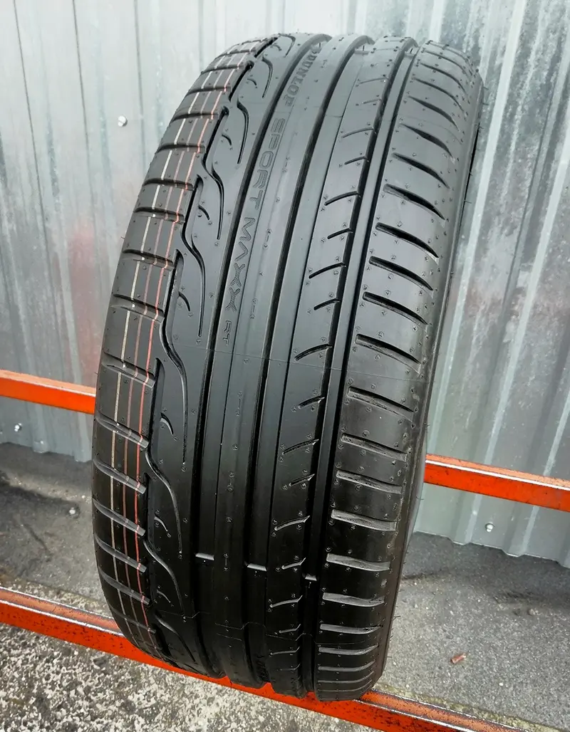 Б/у шина 225/40 R18 Dunlop SP Sport Maxx RT, фото 1