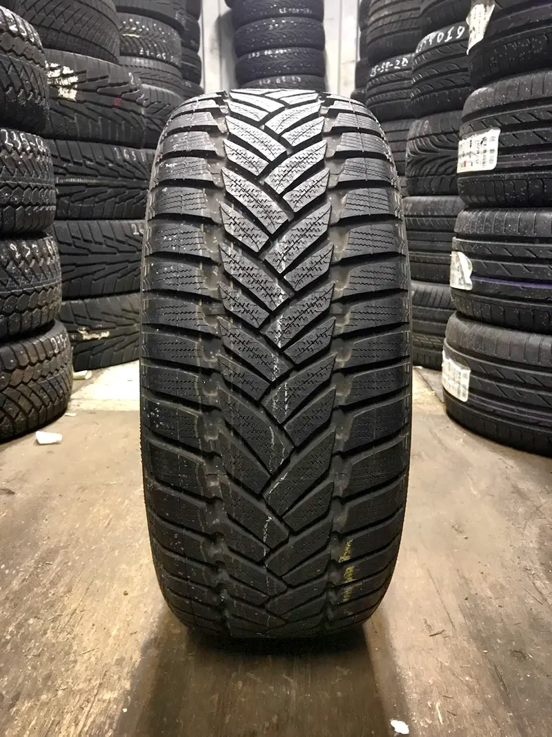 Новая шина 225/40 R18 Dunlop SP Winter Sport M3, фото 1
