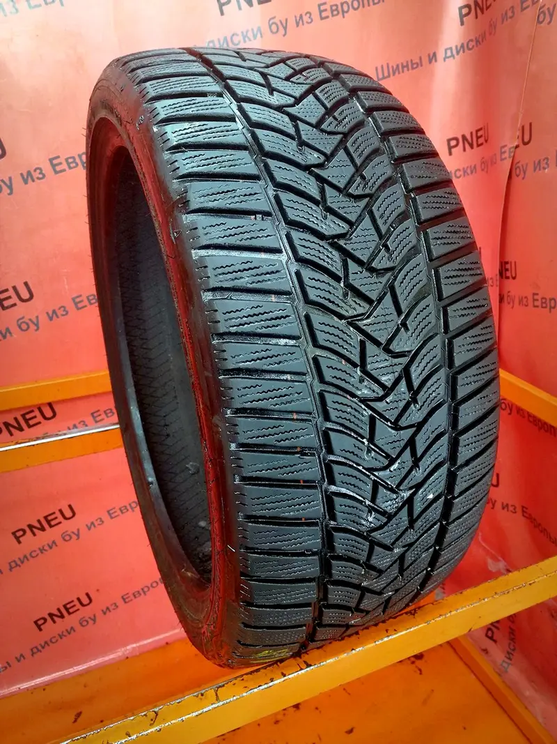 Б/у шина 225/40 R18 Dunlop Winter Sport 5