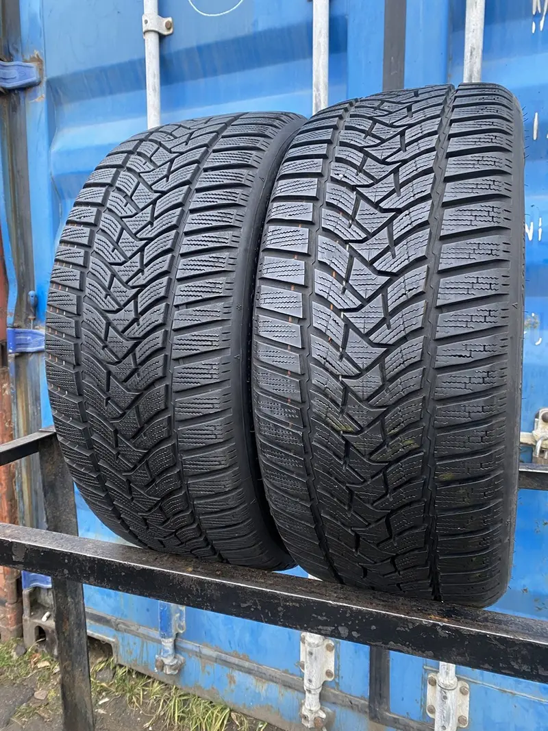 Пара б/у шин 225/40 R18 Dunlop Winter Sport 5