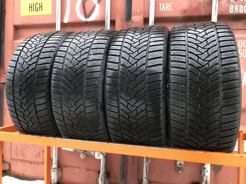 Комплект б/у шин 225/40 R18 Dunlop Winter Sport 5