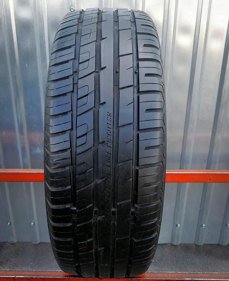 Б/у шина 225/40 R18 General Altimax Sport