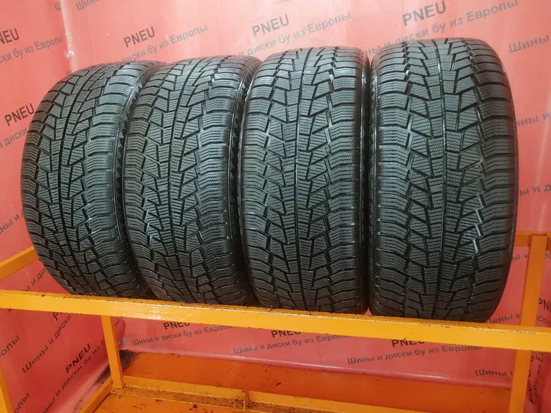 Комплект б/у шин 225/40 R18 Gislaved Euro Frost 6