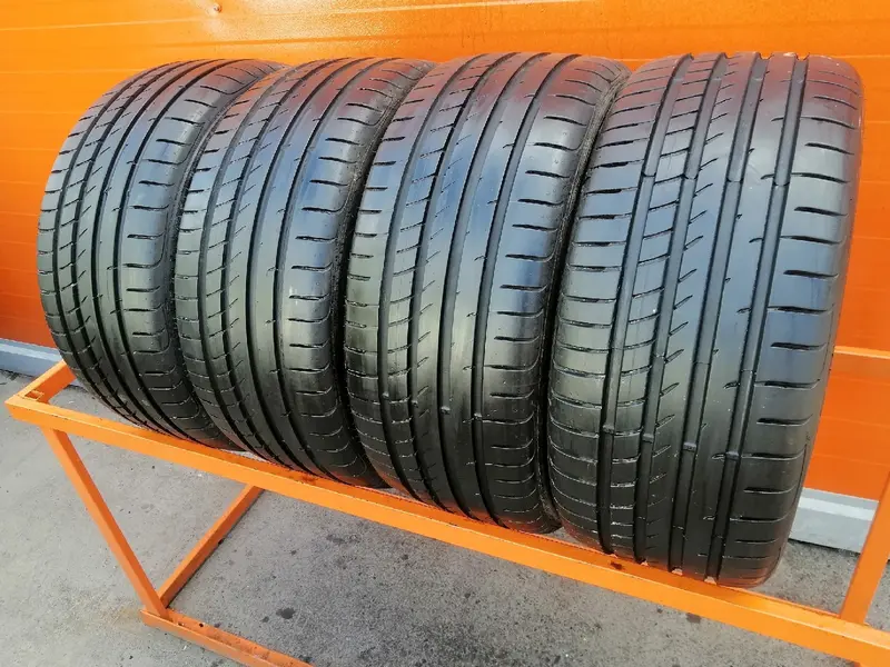 Комплект б/у шин 225/40 R18 Goodyear Eagle F1 Asymmetric 2