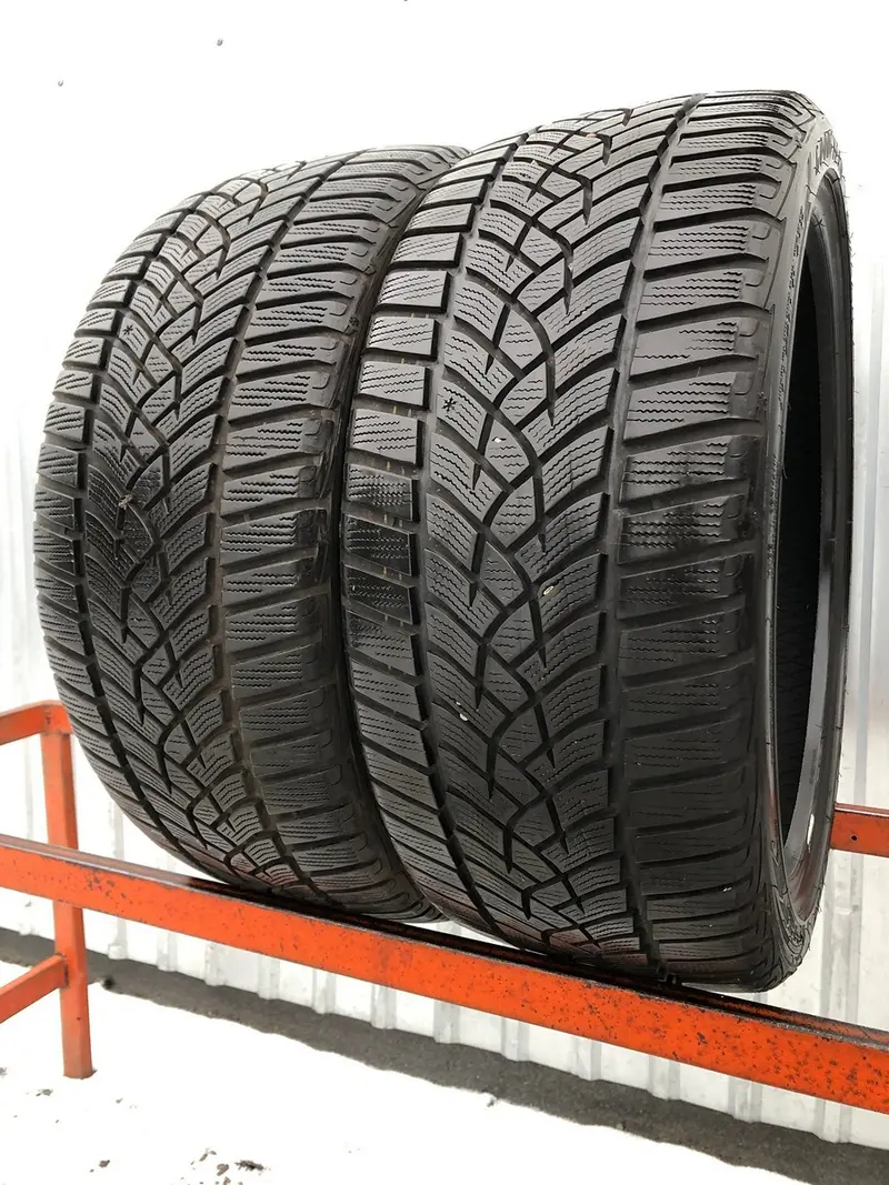 Пара б/у шин 225/40 R18 Goodyear Ultra Grip Perfomance GEN-1