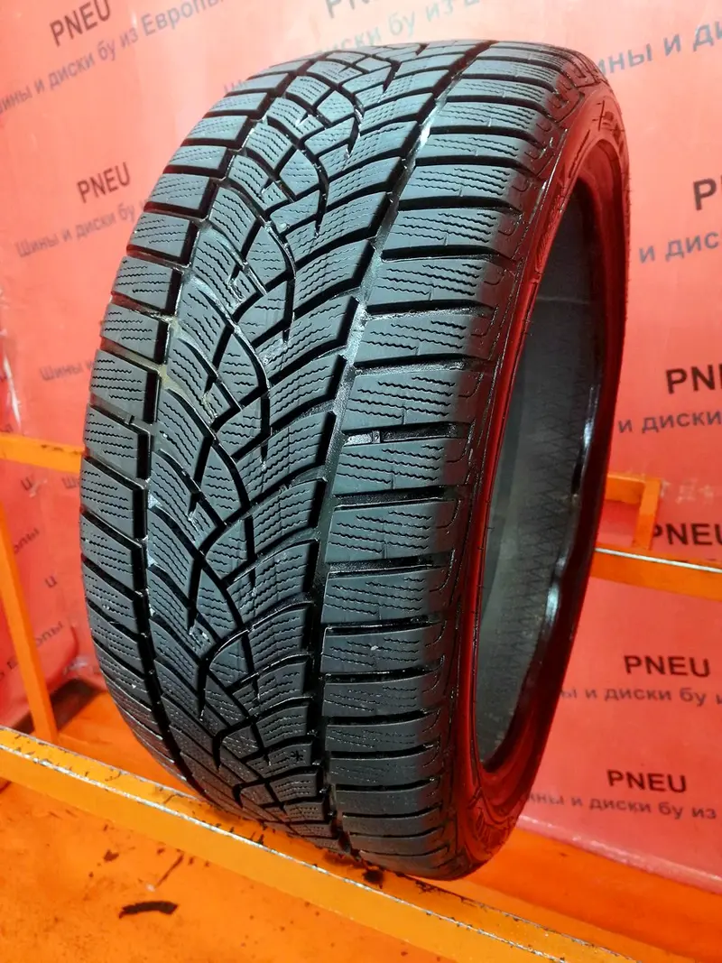 Б/у шина 225/40 R18 Goodyear Ultra Grip Performance +
