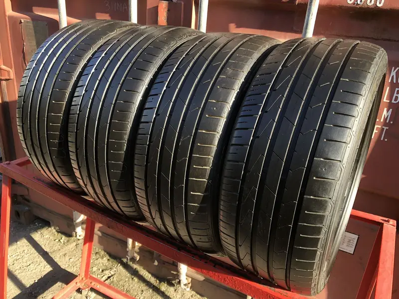 Комплект б/у шин 225/40 R18 Hankook Ventus Prime 3 K125