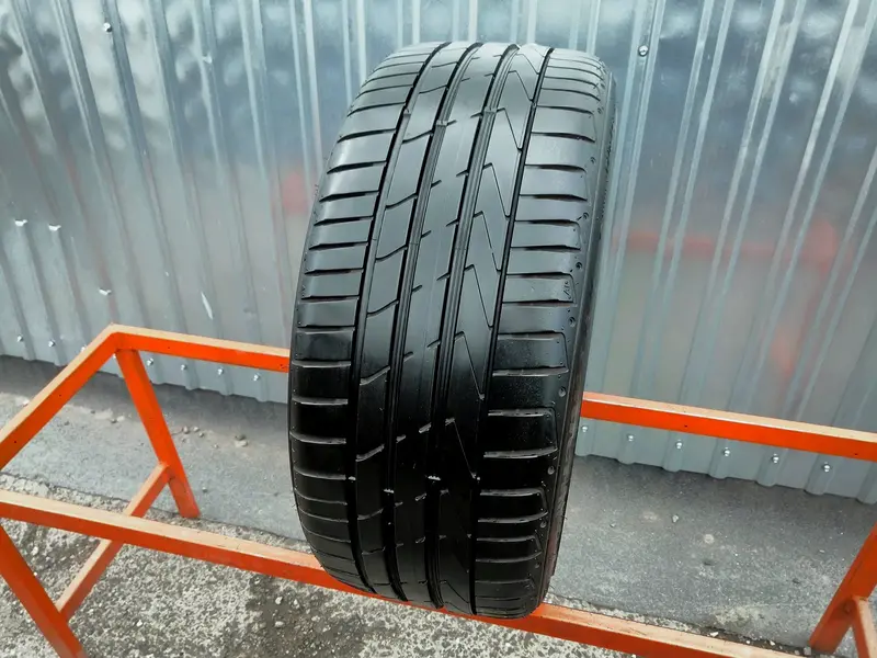 Б/у шина 225/40 R18 Hankook Ventus S1evo 2 K117