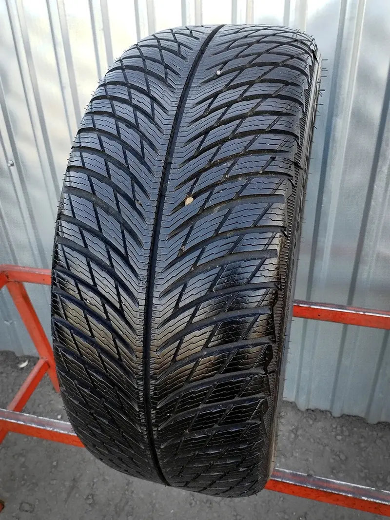 Б/у шина 225/40 R18 Michelin Pilot Alpin 5
