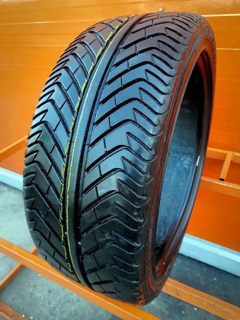 Б/у шина 225/40 R18 Michelin Pilot Sport