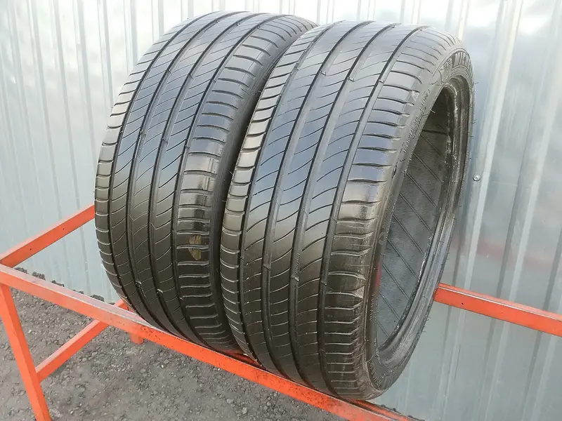 Пара б/у шин 225/40 R18 Michelin Primacy 4